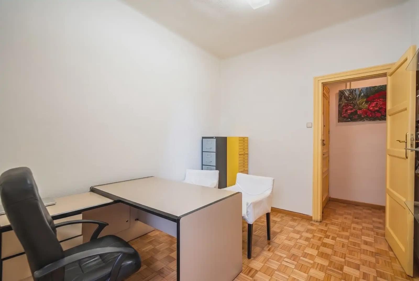 Piso de 5 habitaciones en Madrid ciudad en venta - 790.000 € (Ref: 9893148)