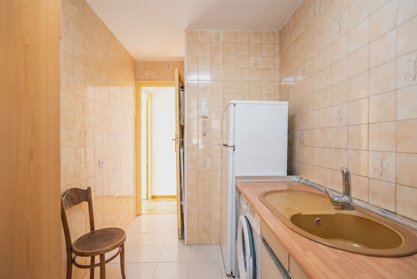 Piso de 5 habitaciones en Madrid ciudad en venta - 790.000 € (Ref: 9893148)