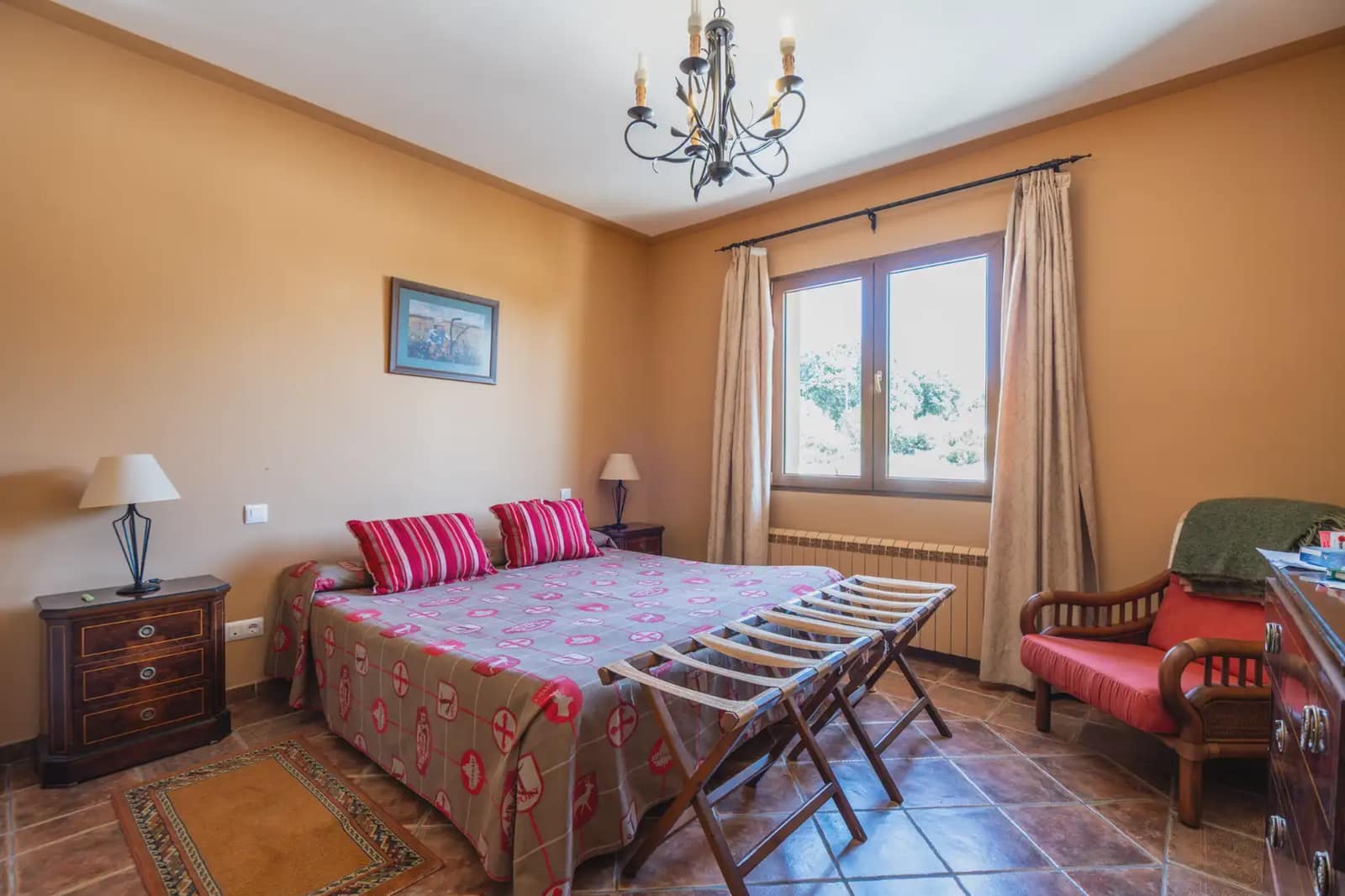 15 bedroom Finca/Country House for sale in Cenicientos - € 750,000 (Ref: 9897287)