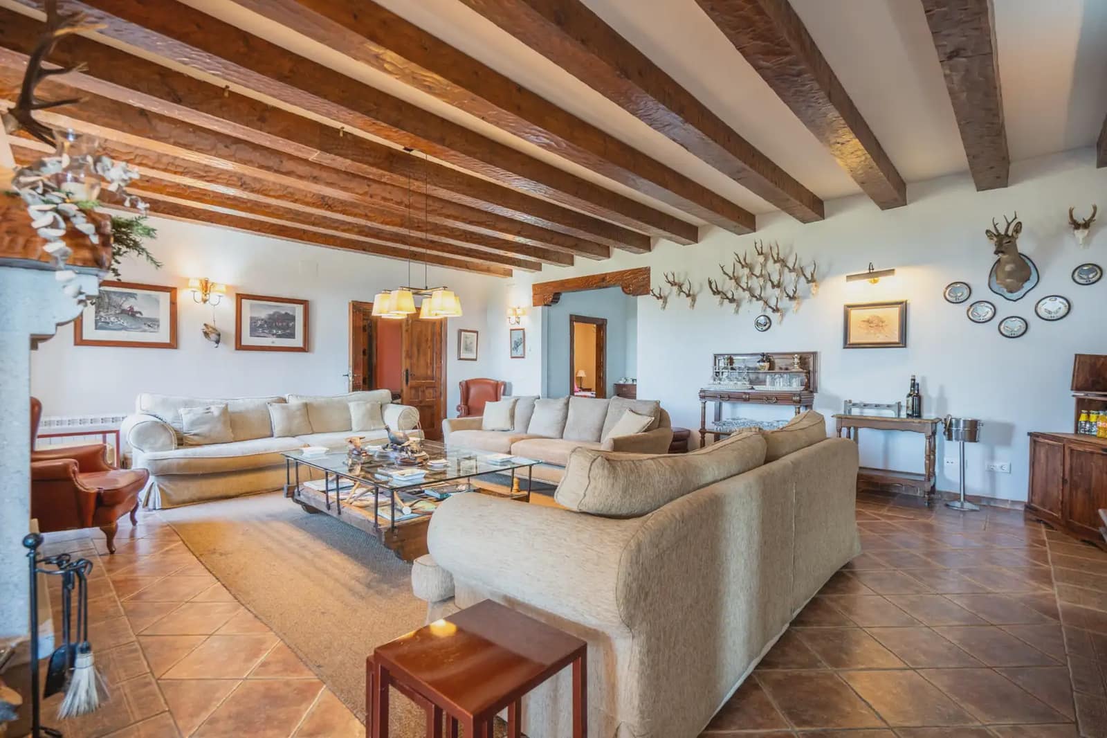 15 bedroom Finca/Country House for sale in Cenicientos - € 750,000 (Ref: 9897287)