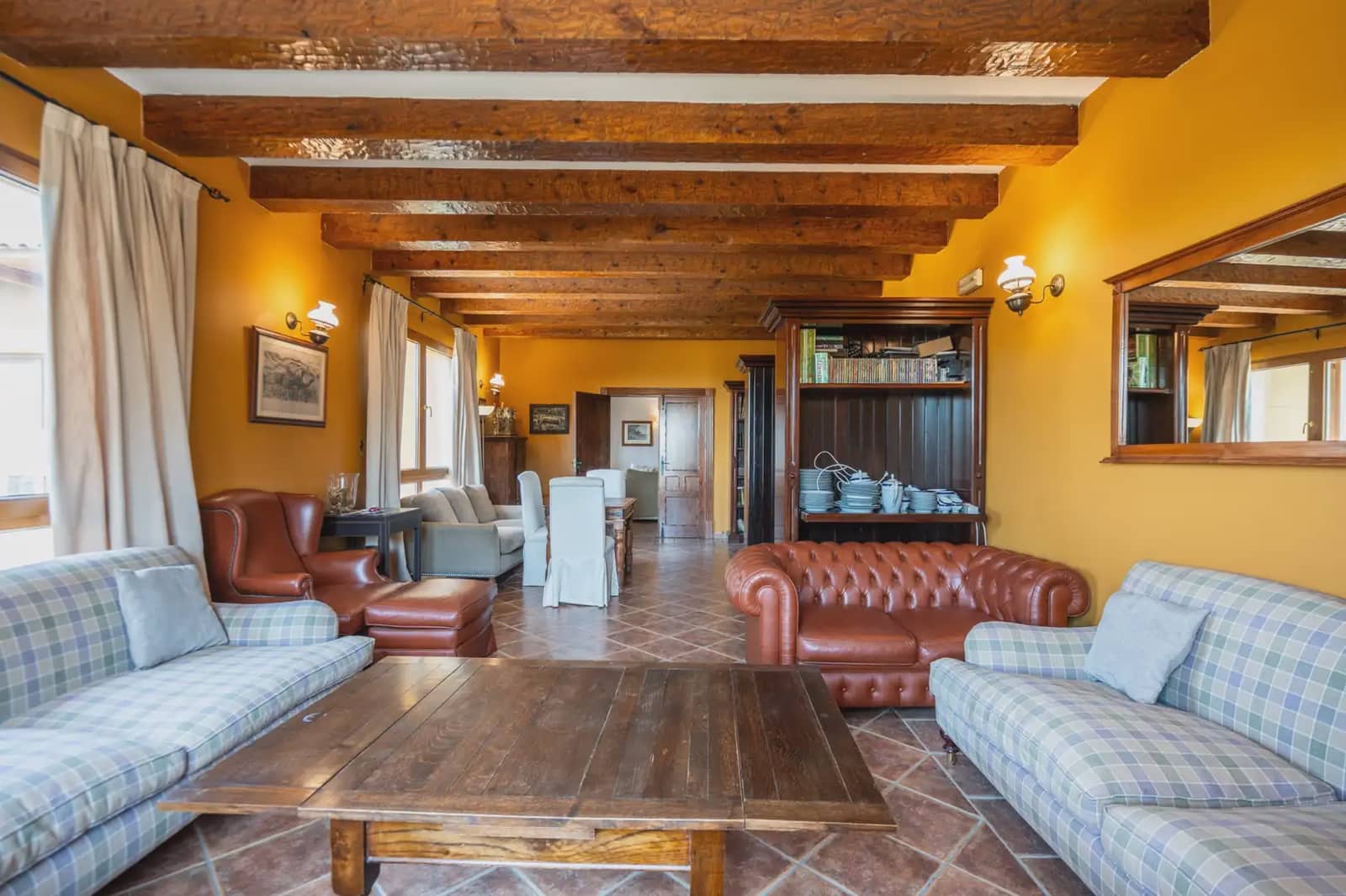 15 bedroom Finca/Country House for sale in Cenicientos - € 750,000 (Ref: 9897287)
