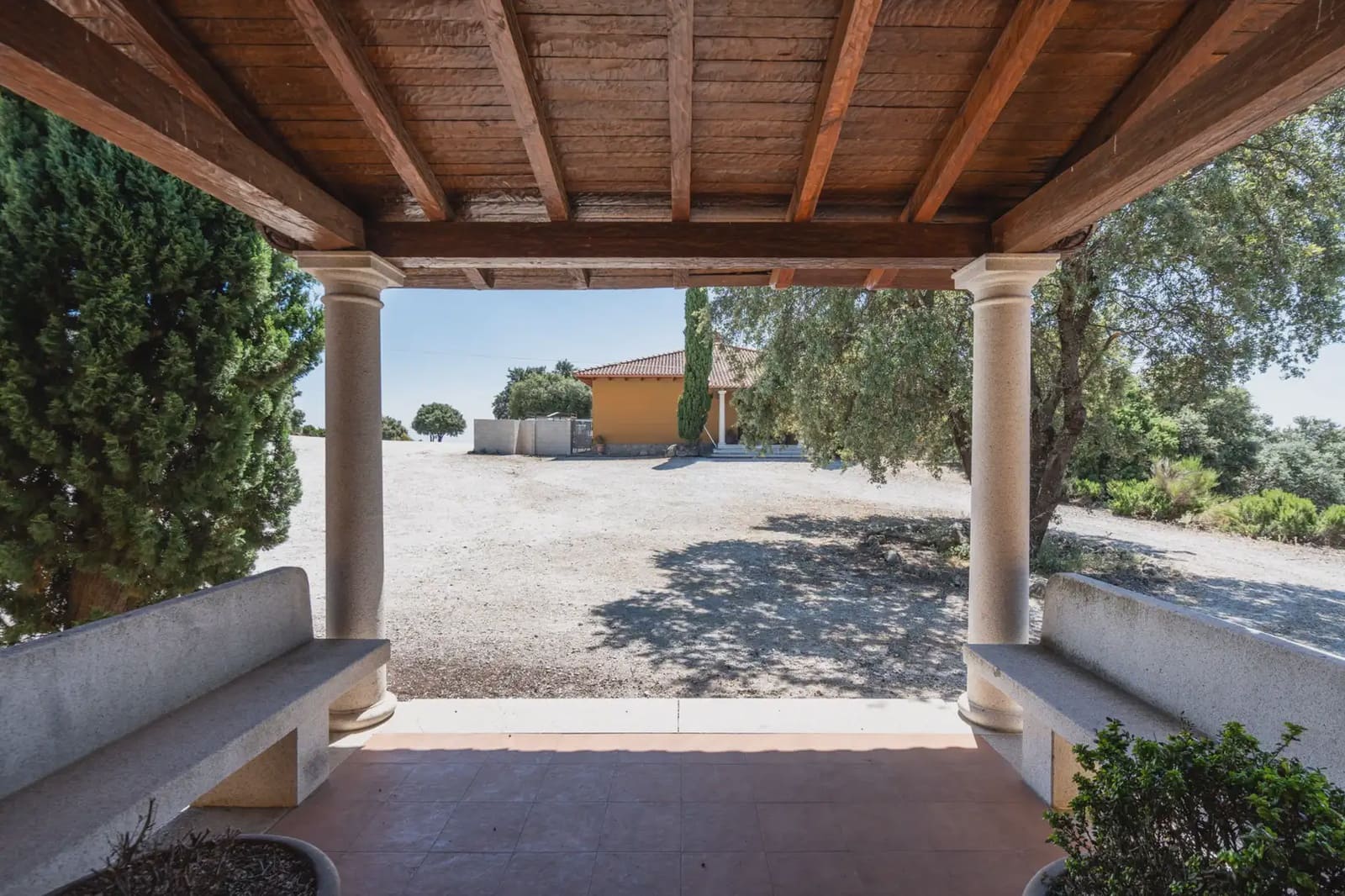 15 bedroom Finca/Country House for sale in Cenicientos - € 750,000 (Ref: 9897287)