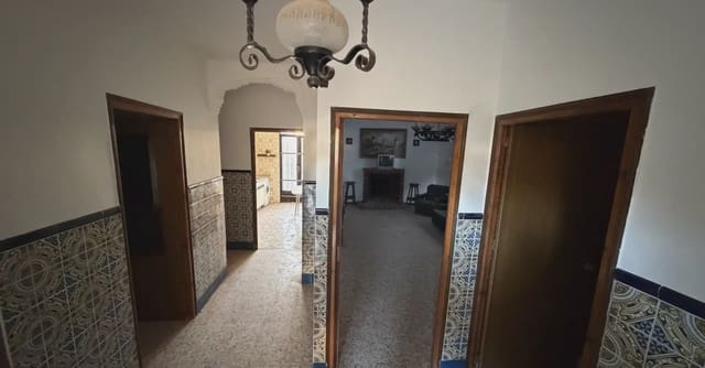 5 sovrum Finca/Hus på landet till salu i Villafranca de los Caballeros med garage - 210 000 € (Ref: 9908958)