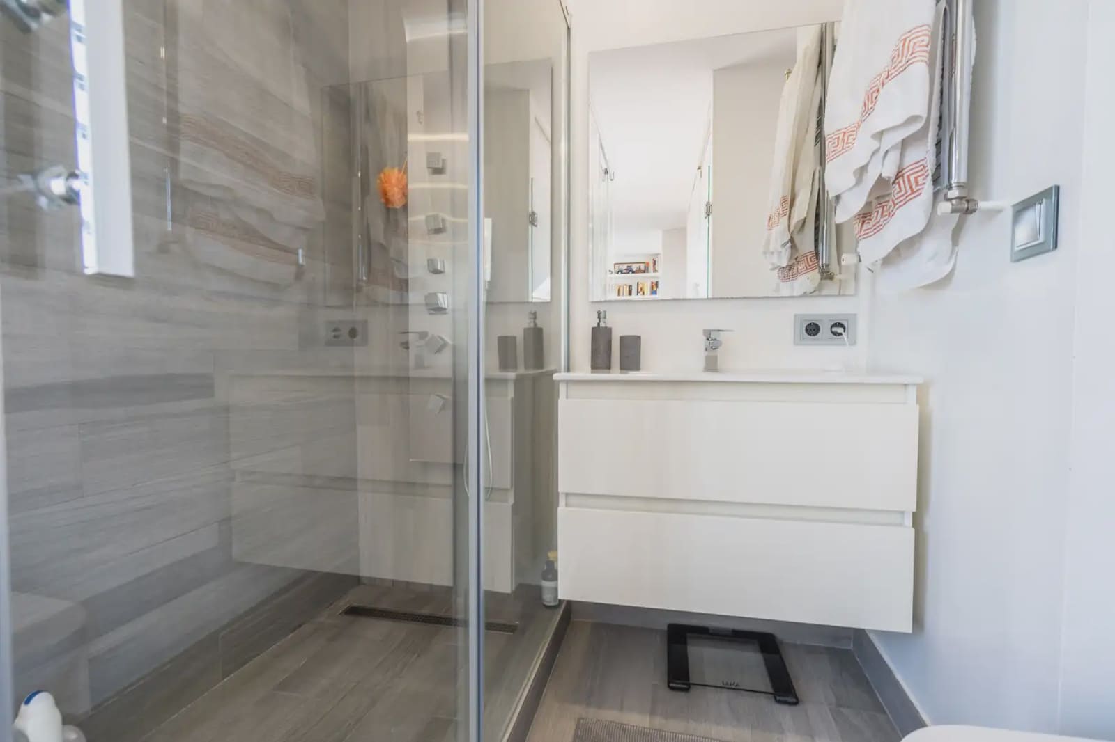 6 sovrum Semi-fristående Villa till salu i Las Rozas de Madrid med pool garage - 1 190 000 € (Ref: 9912247)