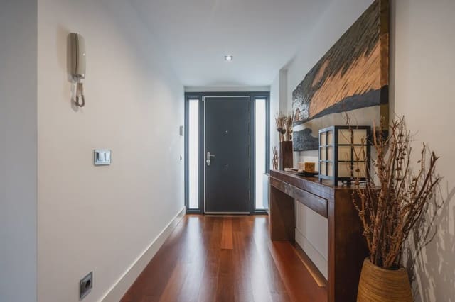 6 sovrum Semi-fristående Villa till salu i Las Rozas de Madrid med pool garage - 1 190 000 € (Ref: 9912247)