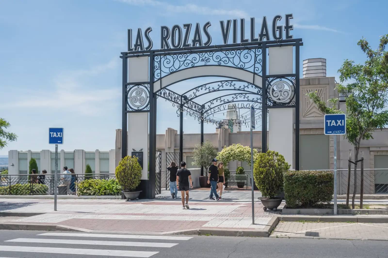 6 sovrum Semi-fristående Villa till salu i Las Rozas de Madrid med pool garage - 1 190 000 € (Ref: 9912247)