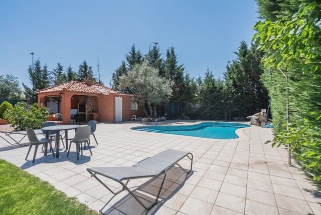 12 bedroom Villa for sale in Rivas-Vaciamadrid with pool garage - € 1,200,000 (Ref: 9916264)