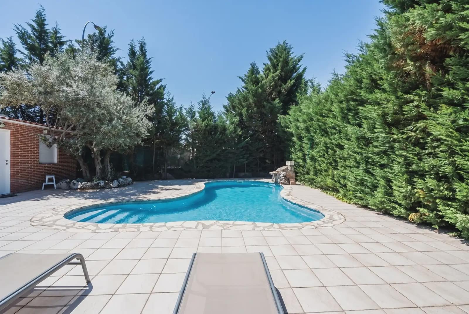 12 bedroom Villa for sale in Rivas-Vaciamadrid with pool garage - € 1,200,000 (Ref: 9916264)