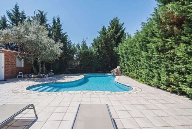 12 bedroom Villa for sale in Rivas-Vaciamadrid with pool garage - € 1,200,000 (Ref: 9916264)