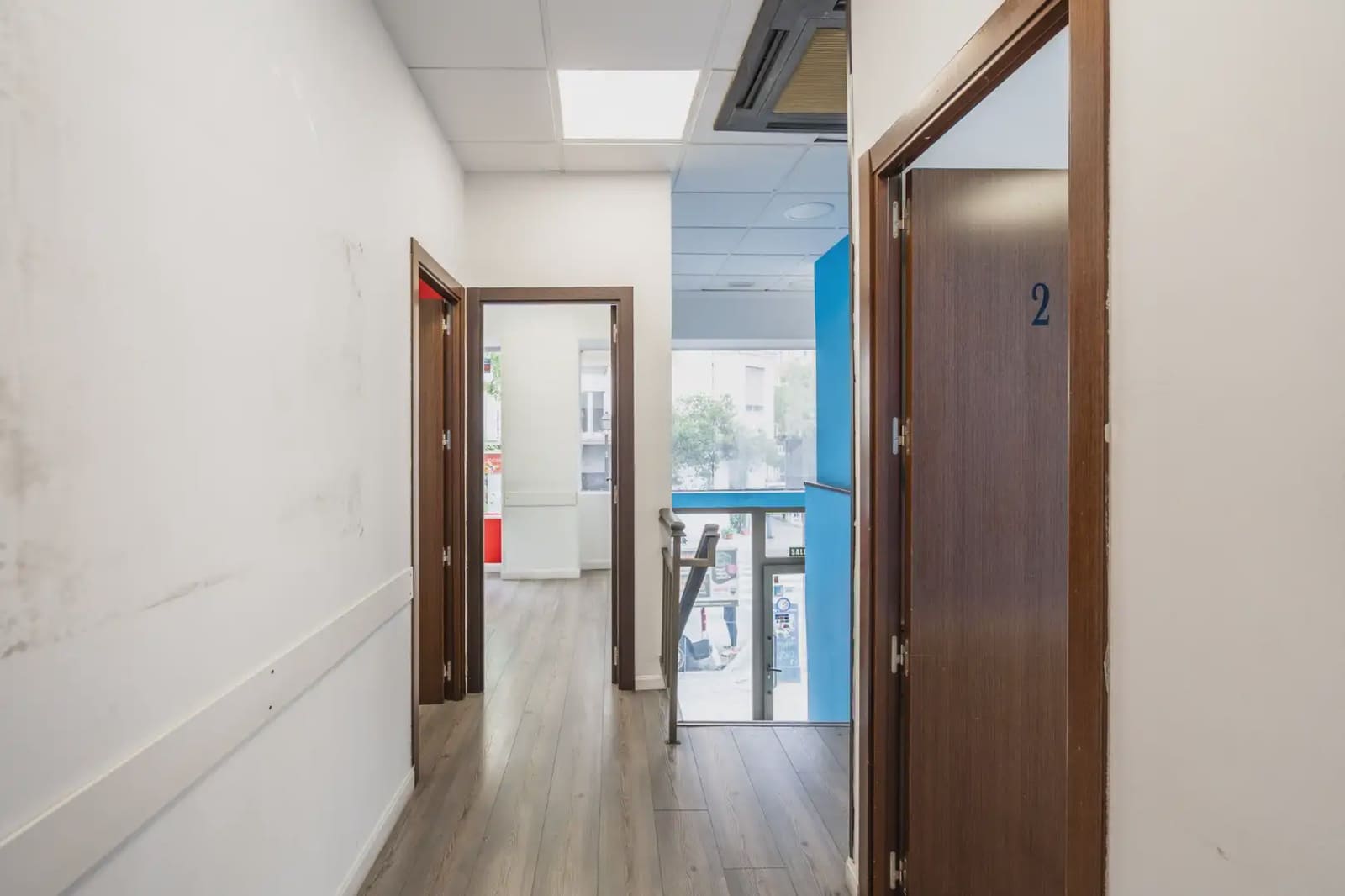 Commercial for sale in Madrid city - € 440,000 (Ref: 9925156)