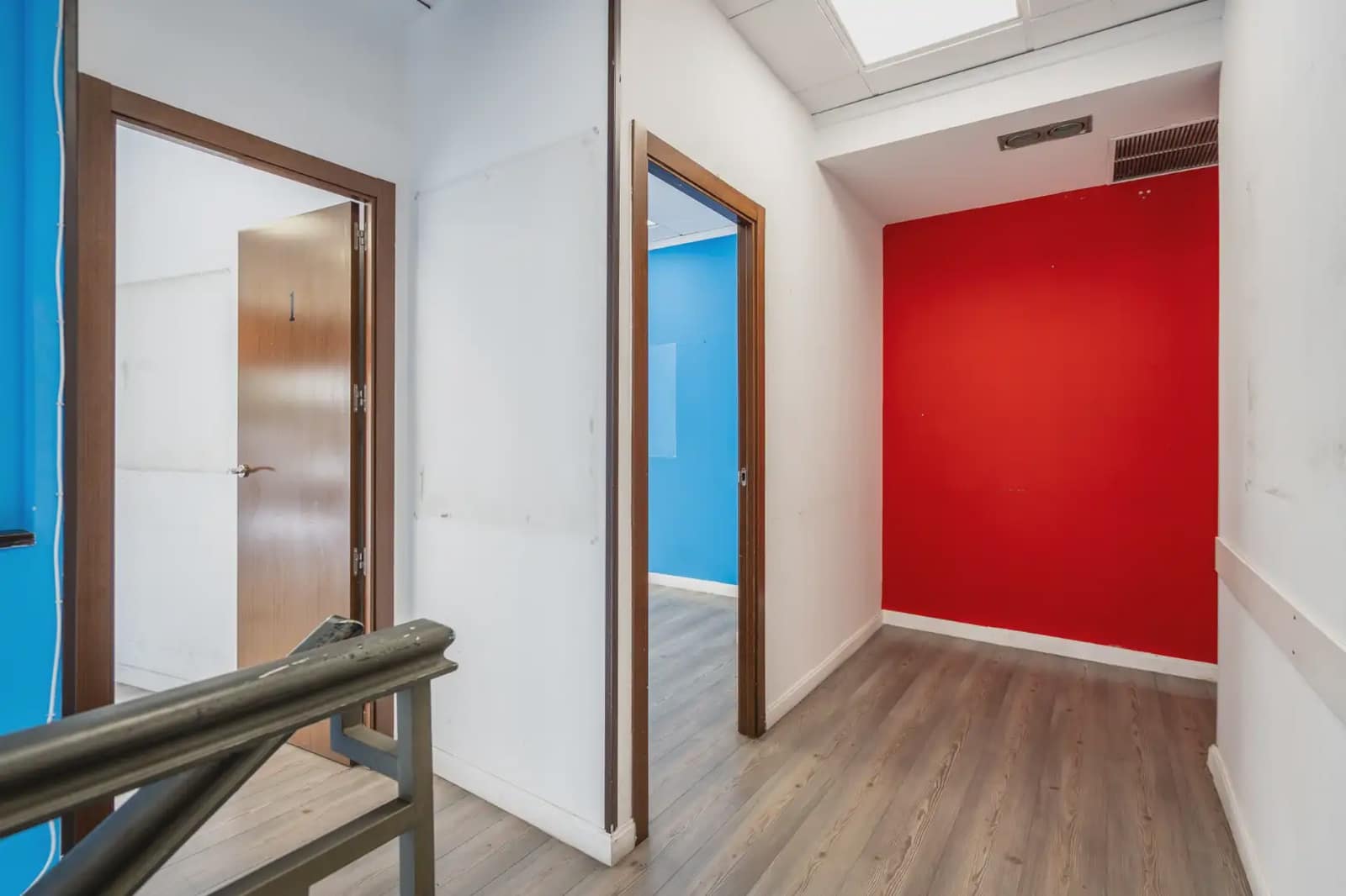 Commercial for sale in Madrid city - € 440,000 (Ref: 9925156)