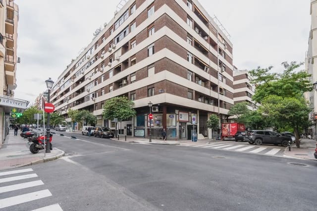 Kommersiell till salu i Gaztambide, Madrid stad - 410 000 € (Ref: 9925156)