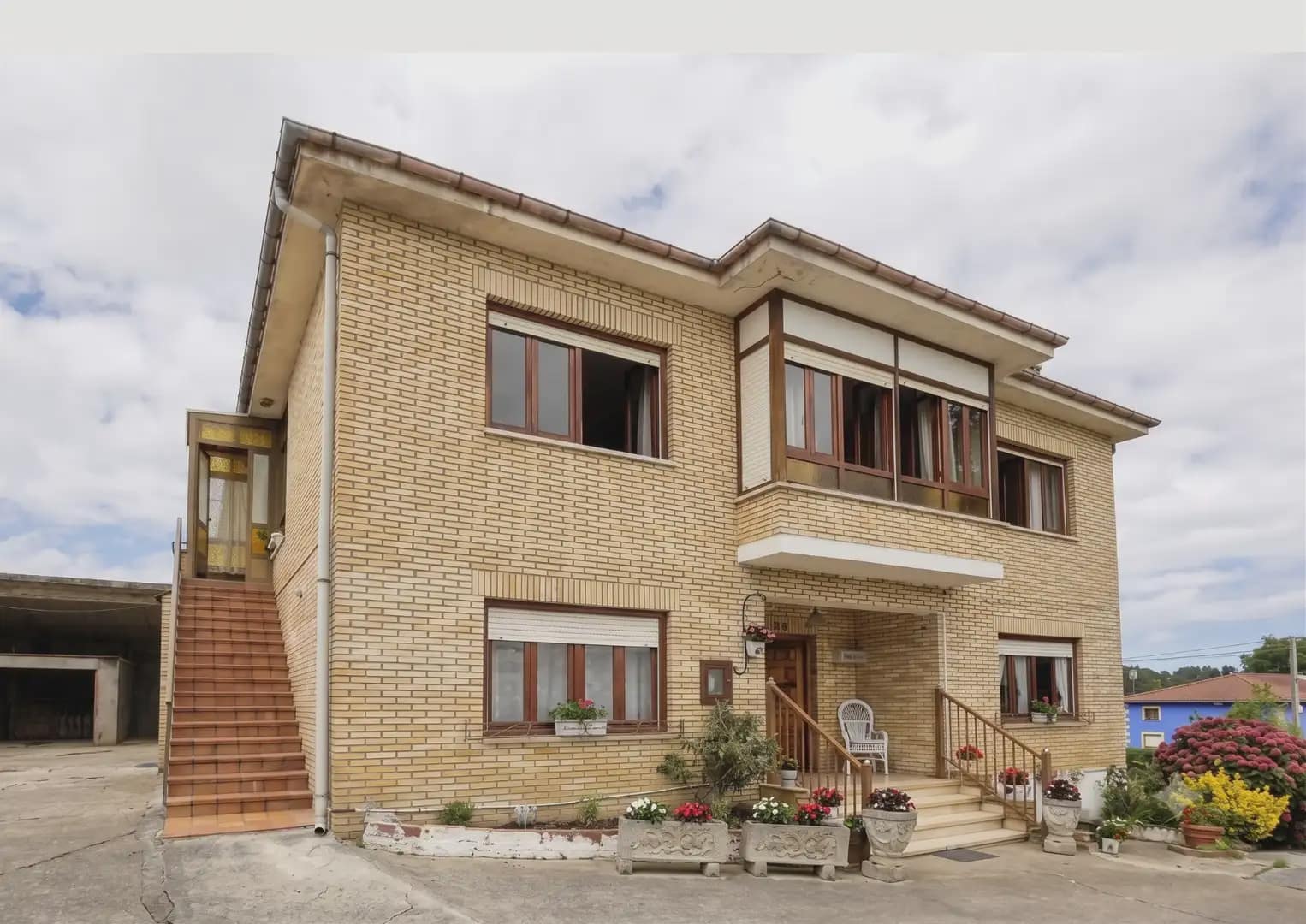 6 chambre Finca/Maison de Campagne à vendre à Reocin avec garage - 560 000 € (Ref: 9948397)