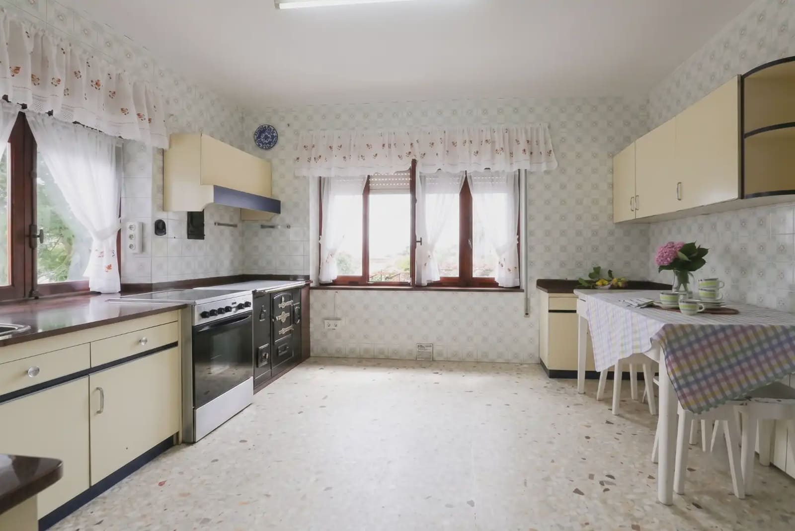 6 chambre Finca/Maison de Campagne à vendre à Reocin avec garage - 560 000 € (Ref: 9948397)