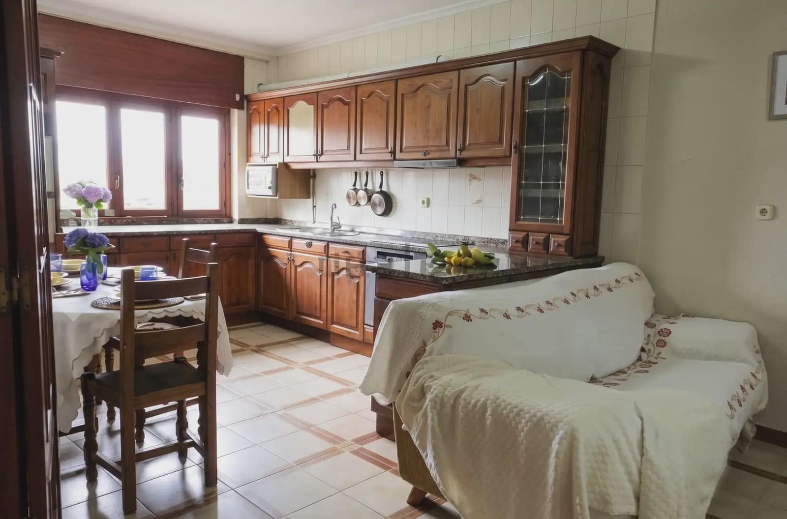 6 chambre Finca/Maison de Campagne à vendre à Reocin avec garage - 560 000 € (Ref: 9948397)