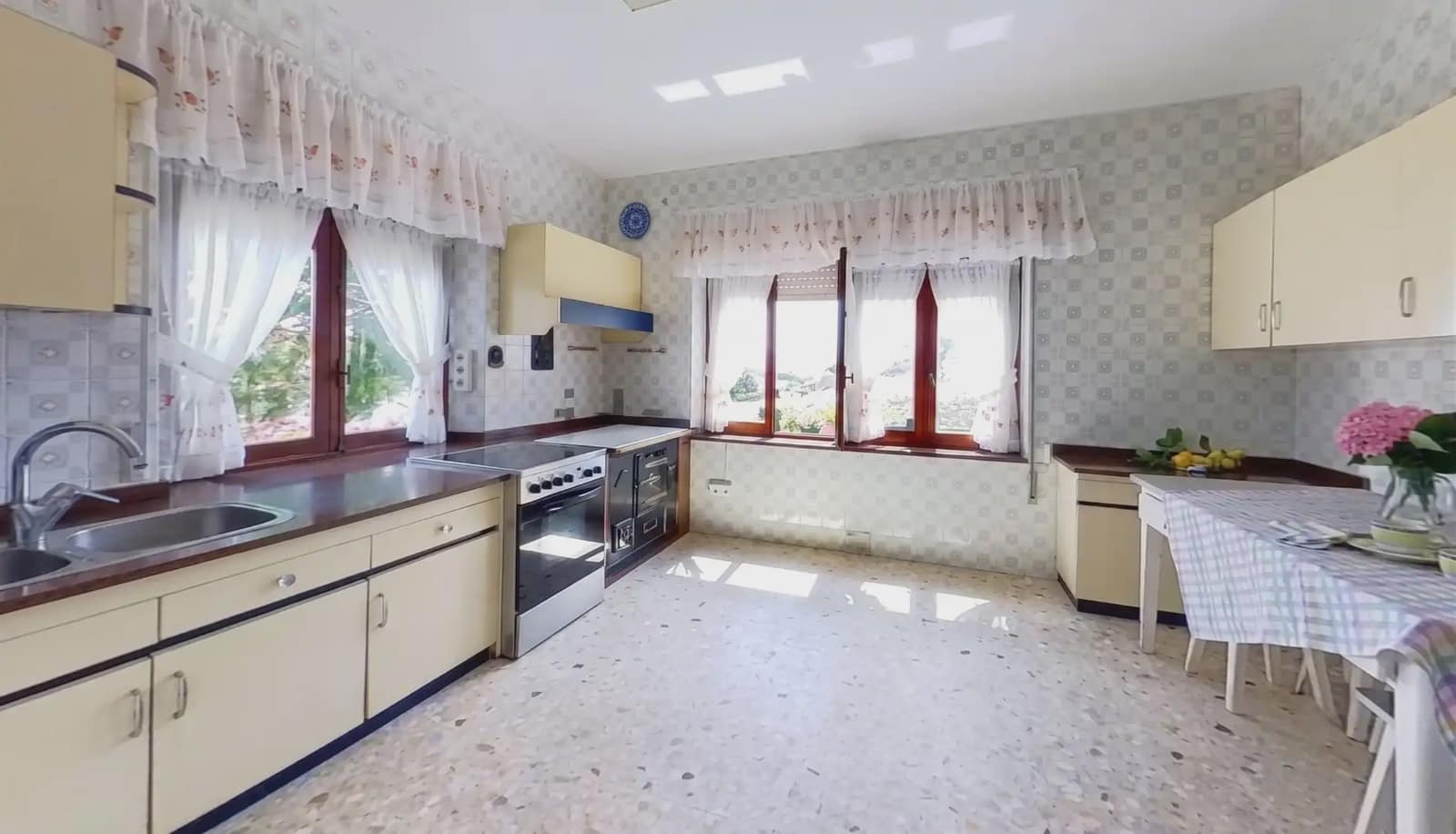 6 chambre Finca/Maison de Campagne à vendre à Reocin avec garage - 560 000 € (Ref: 9948397)