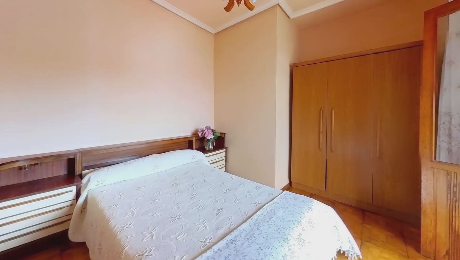 6 chambre Finca/Maison de Campagne à vendre à Reocin avec garage - 560 000 € (Ref: 9948397)