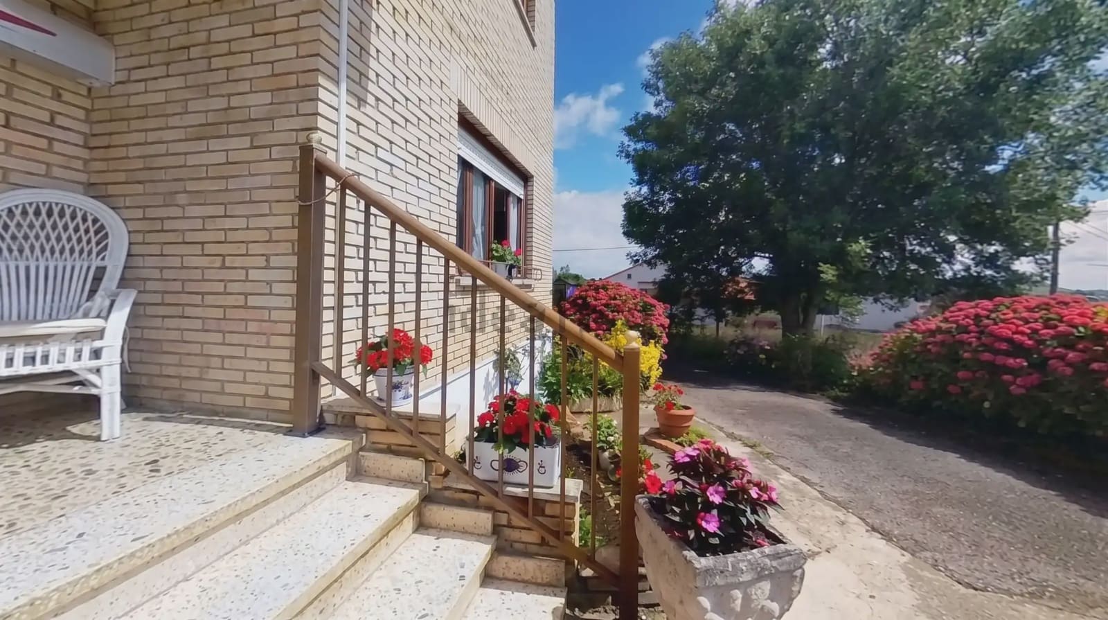 6 chambre Finca/Maison de Campagne à vendre à Reocin avec garage - 560 000 € (Ref: 9948397)