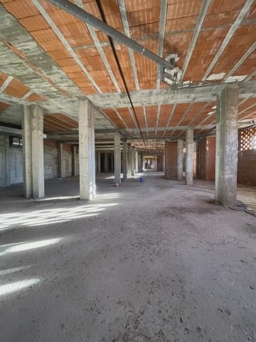 Gewerbe zu vermieten in Parla - 12.070 € (Ref: 9953085)