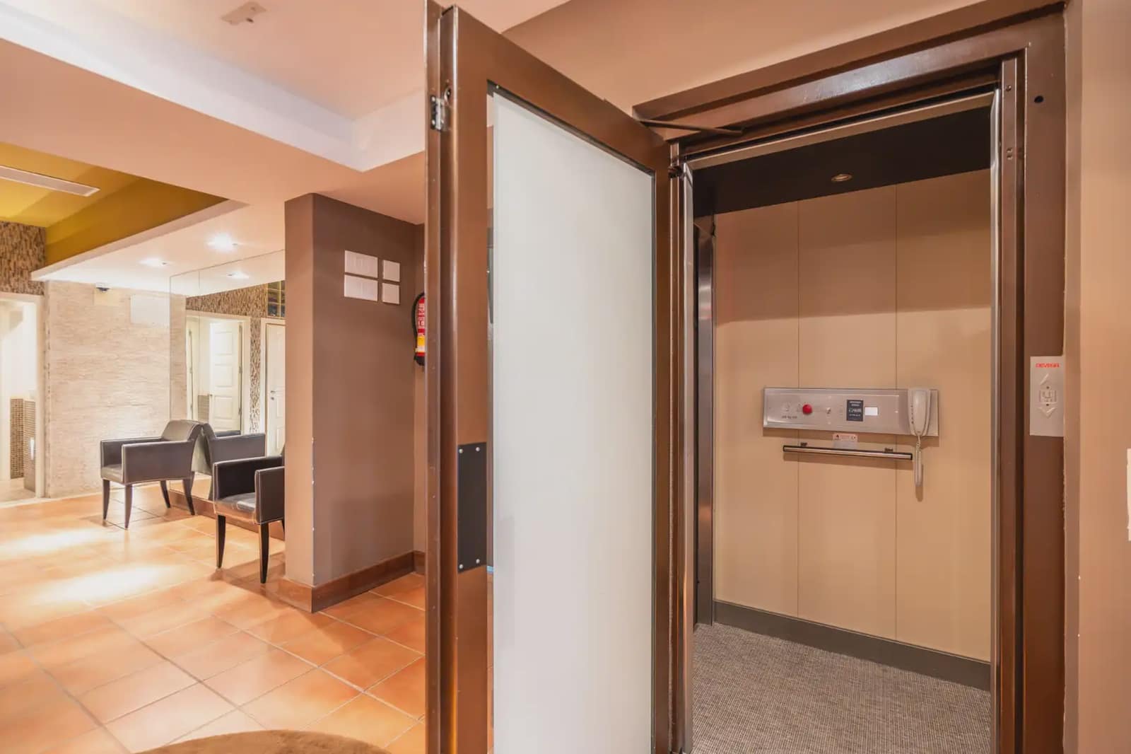 5 slaapkamer Villa te koop in Las Rozas de Madrid met zwembad garage - € 2.200.000 (Ref: 9953247)