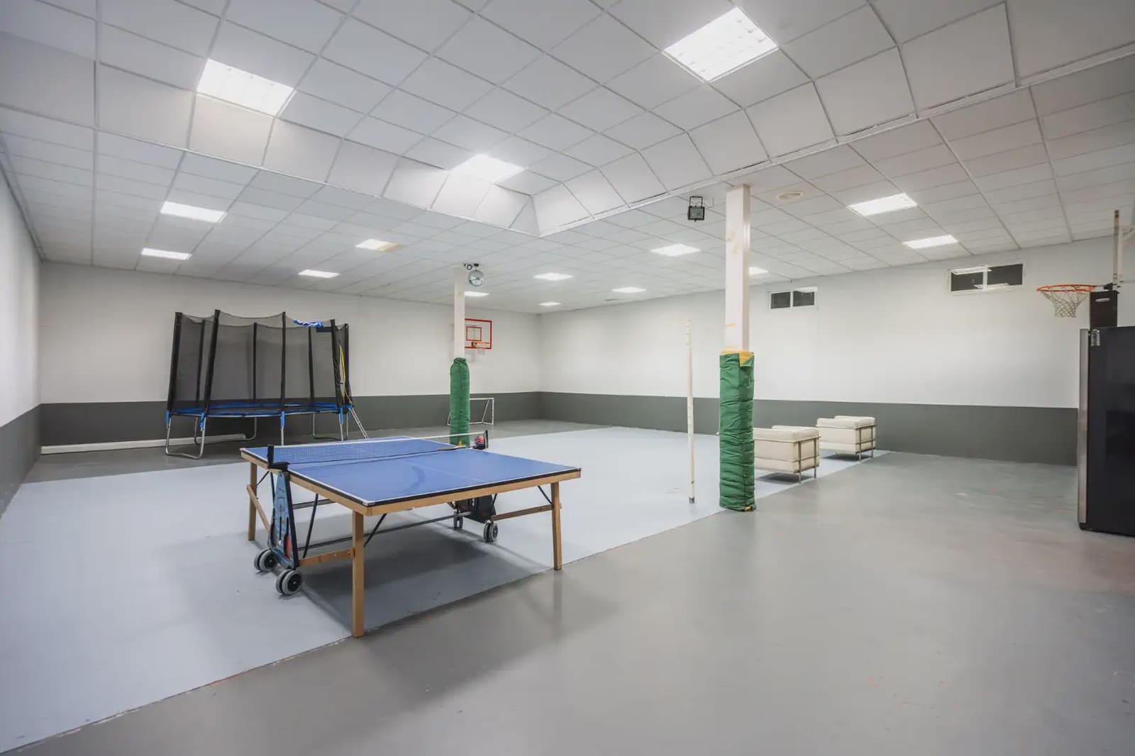 5 slaapkamer Villa te koop in Las Rozas de Madrid met zwembad garage - € 2.200.000 (Ref: 9953247)