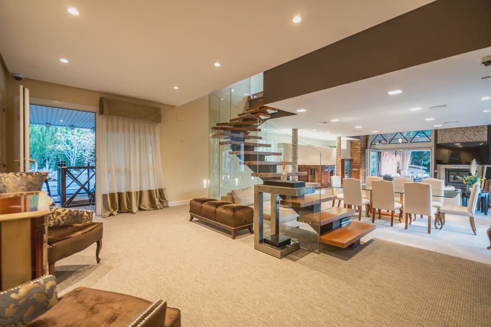 5 slaapkamer Villa te koop in Las Rozas de Madrid met zwembad garage - € 2.200.000 (Ref: 9953247)