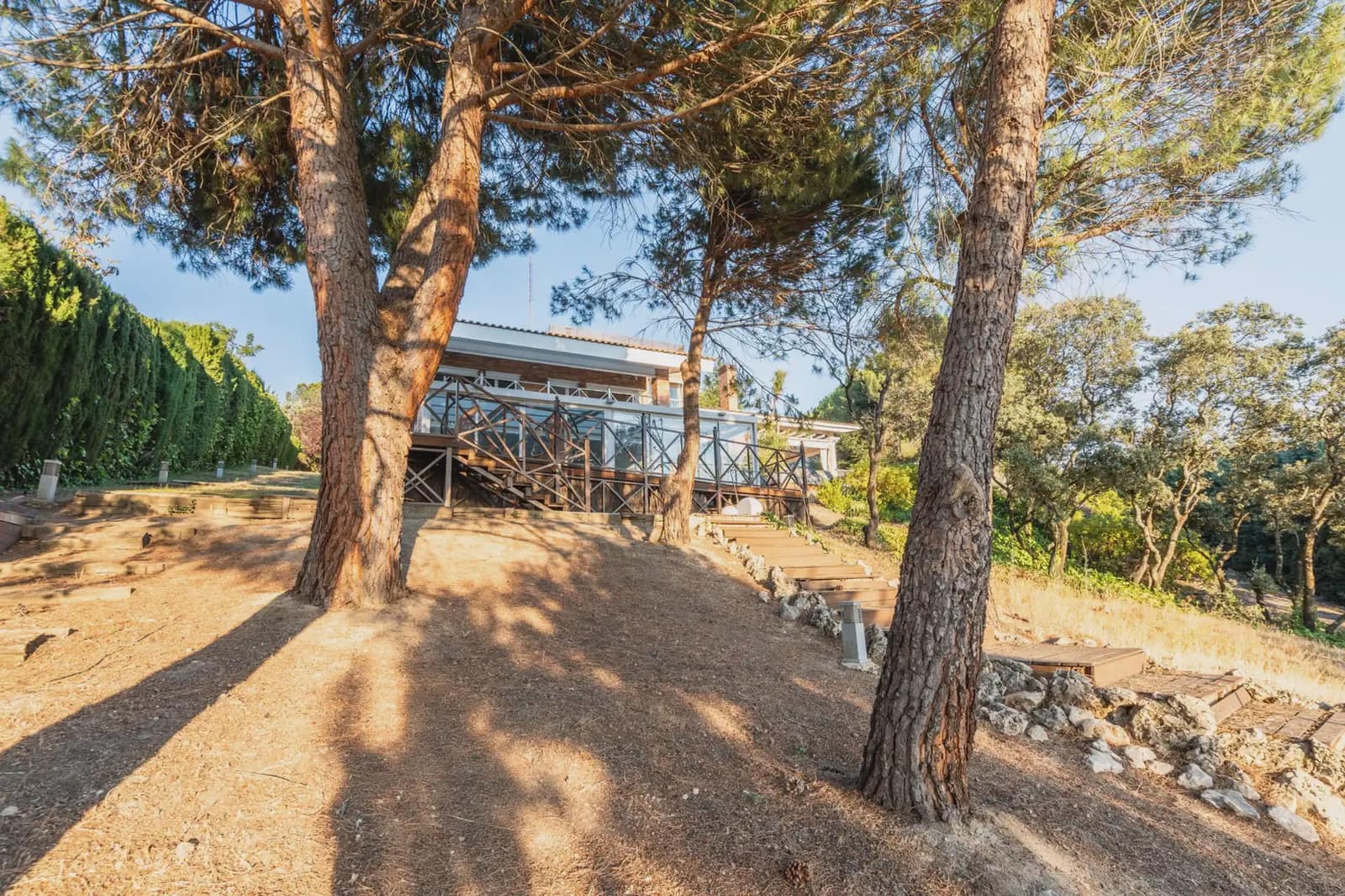 5 slaapkamer Villa te koop in Las Rozas de Madrid met zwembad garage - € 2.200.000 (Ref: 9953247)