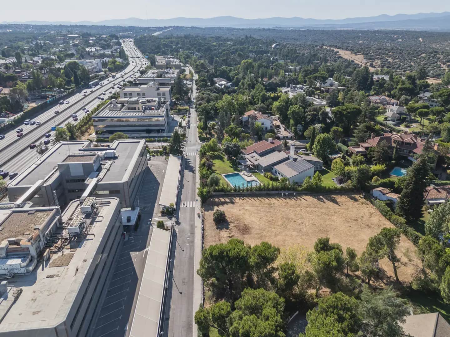 Building Plot for sale in Madrid city - € 1,600,000 (Ref: 9956345)