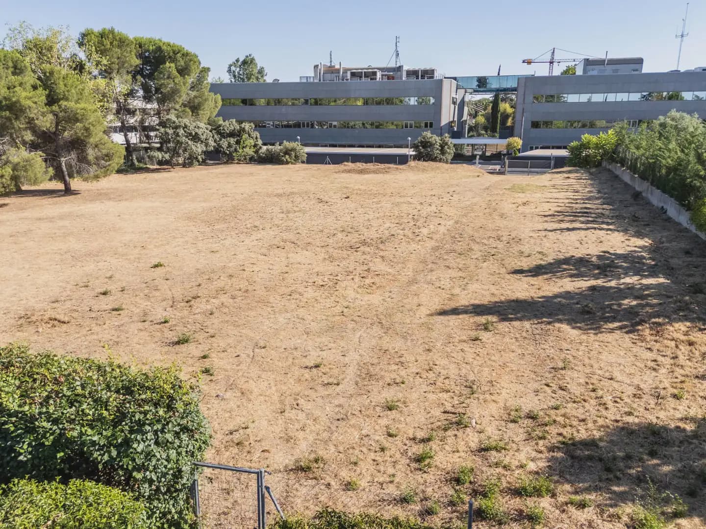Building Plot for sale in Madrid city - € 1,600,000 (Ref: 9956345)