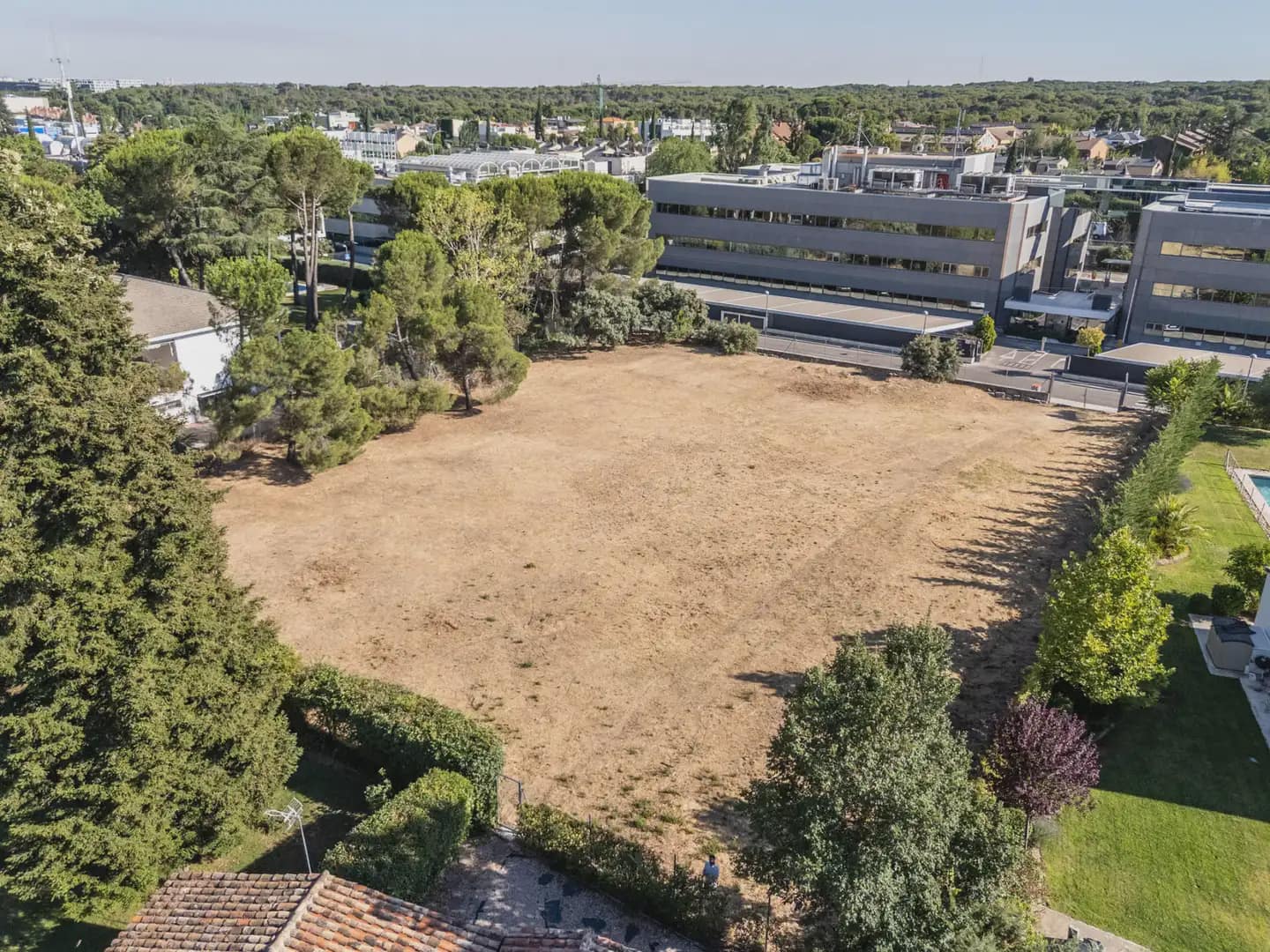 Building Plot for sale in Madrid city - € 1,600,000 (Ref: 9956345)