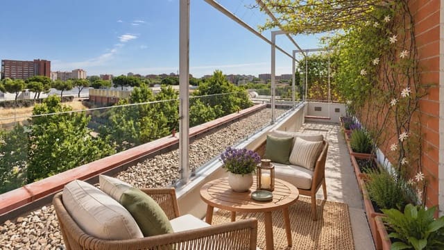 4 slaapkamer Appartement te koop in Portazgo, Madrid stad - € 470.000 (Ref: 9965701)
