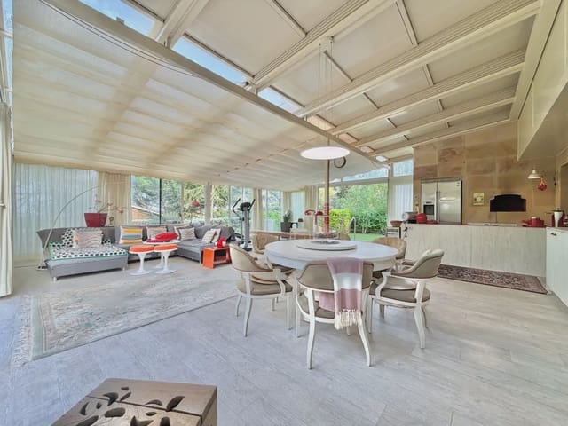 4 soveværelse Villa til salg i Galapagar med swimmingpool garage - € 995.000 (Ref: 9976158)