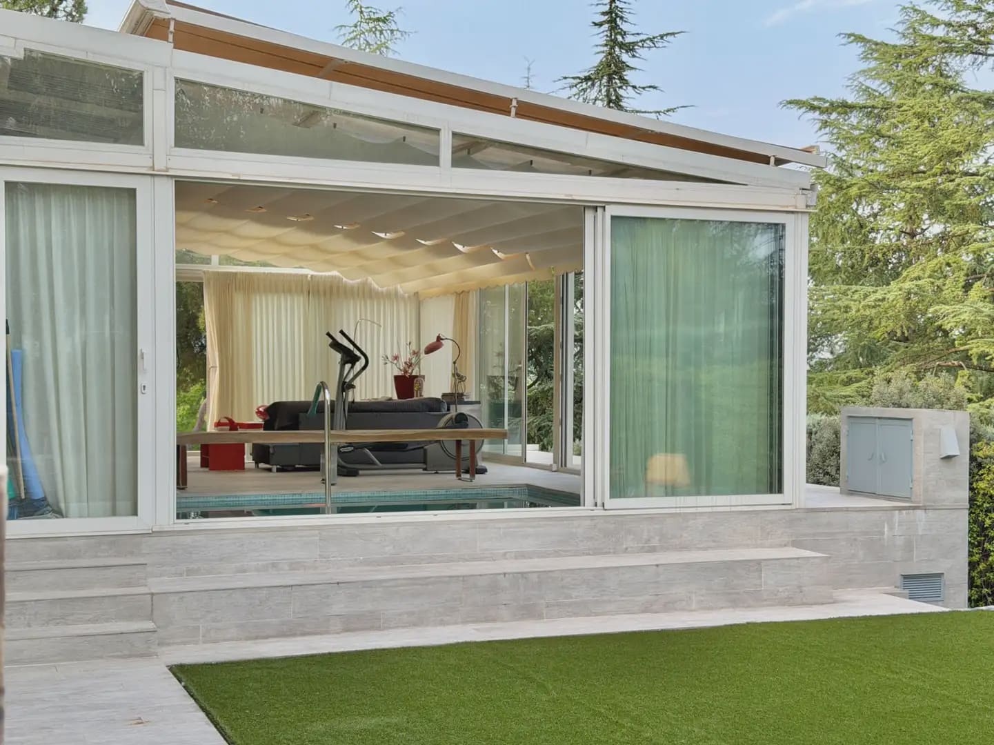 4 bedroom Villa for sale in Galapagar with pool garage - € 995,000 (Ref: 9976158)