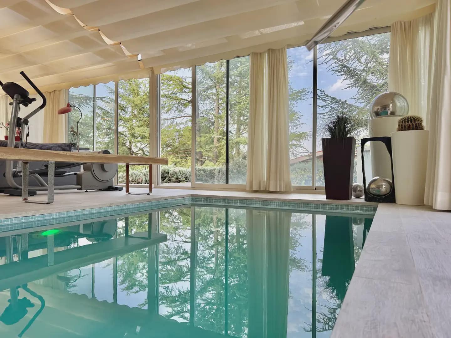 4 bedroom Villa for sale in Galapagar with pool garage - € 995,000 (Ref: 9976158)