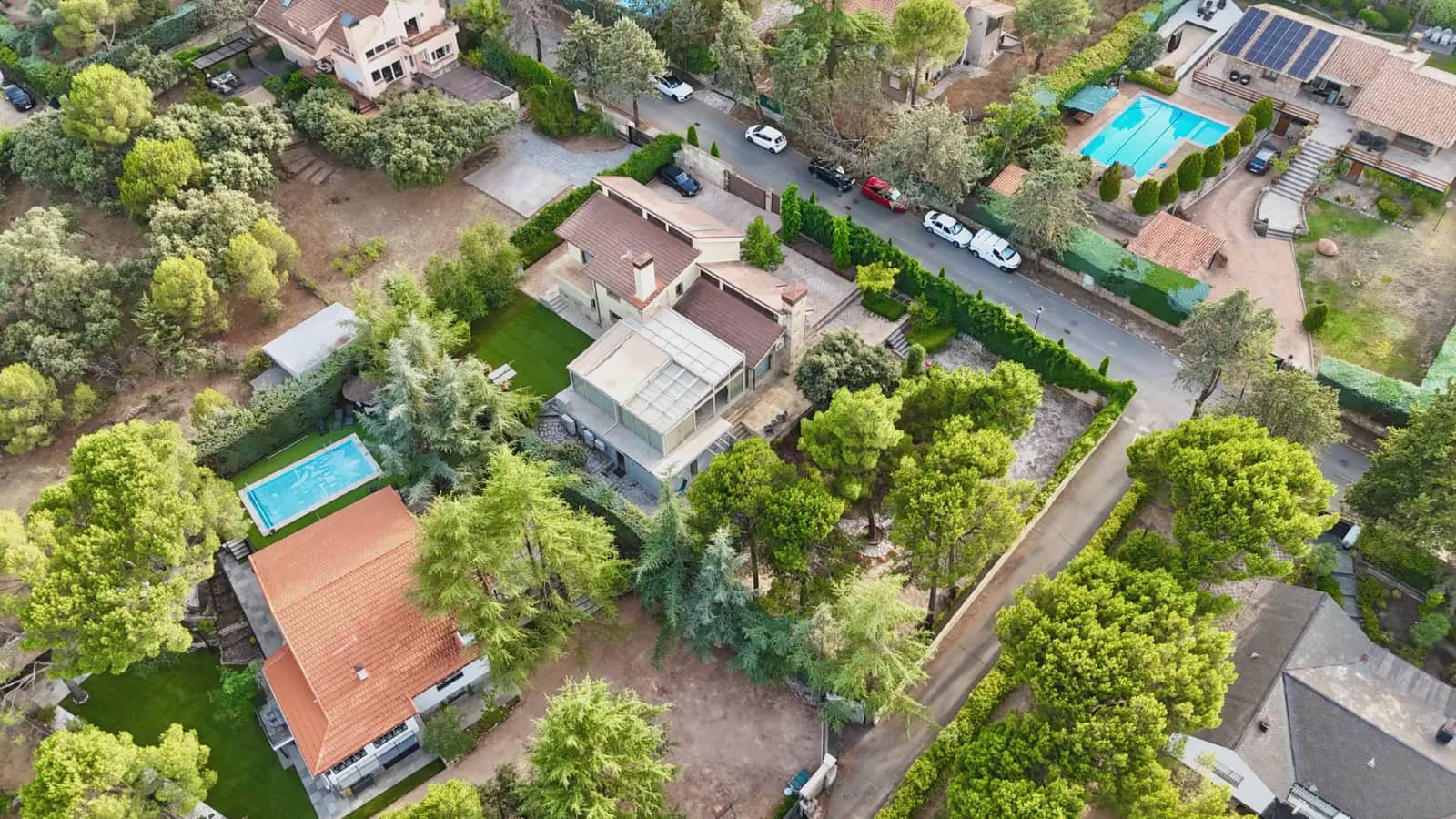 4 bedroom Villa for sale in Galapagar with pool garage - € 995,000 (Ref: 9976158)