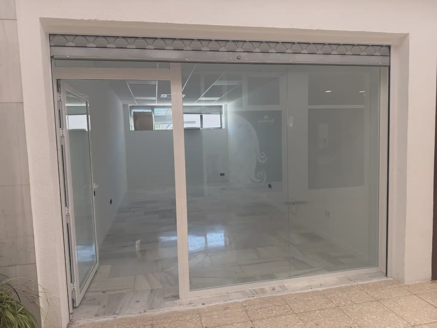 Erhverv til salg i Las Rozas de Madrid - € 110.000 (Ref: 9999426)