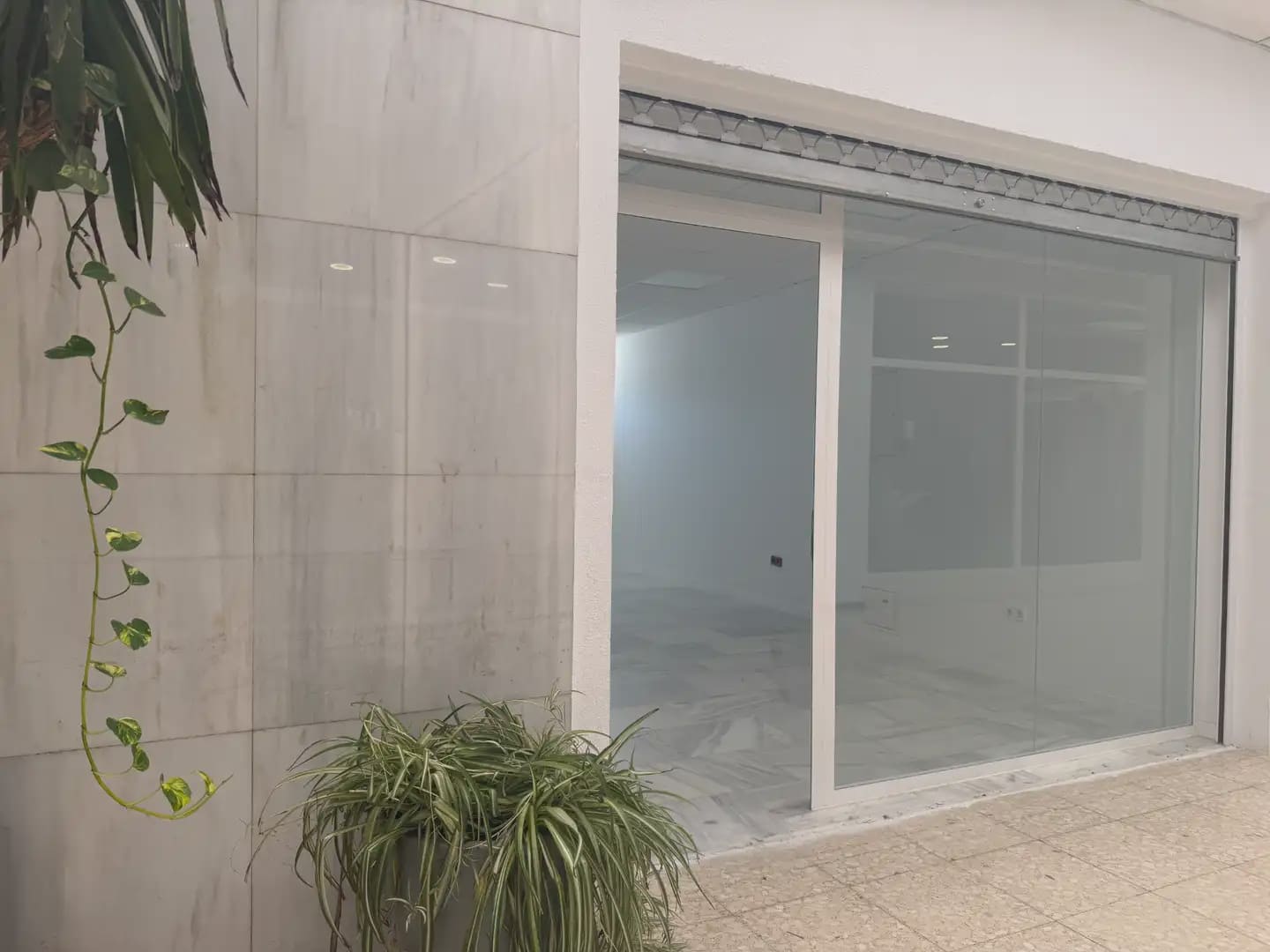 Erhverv til salg i Las Rozas de Madrid - € 110.000 (Ref: 9999426)
