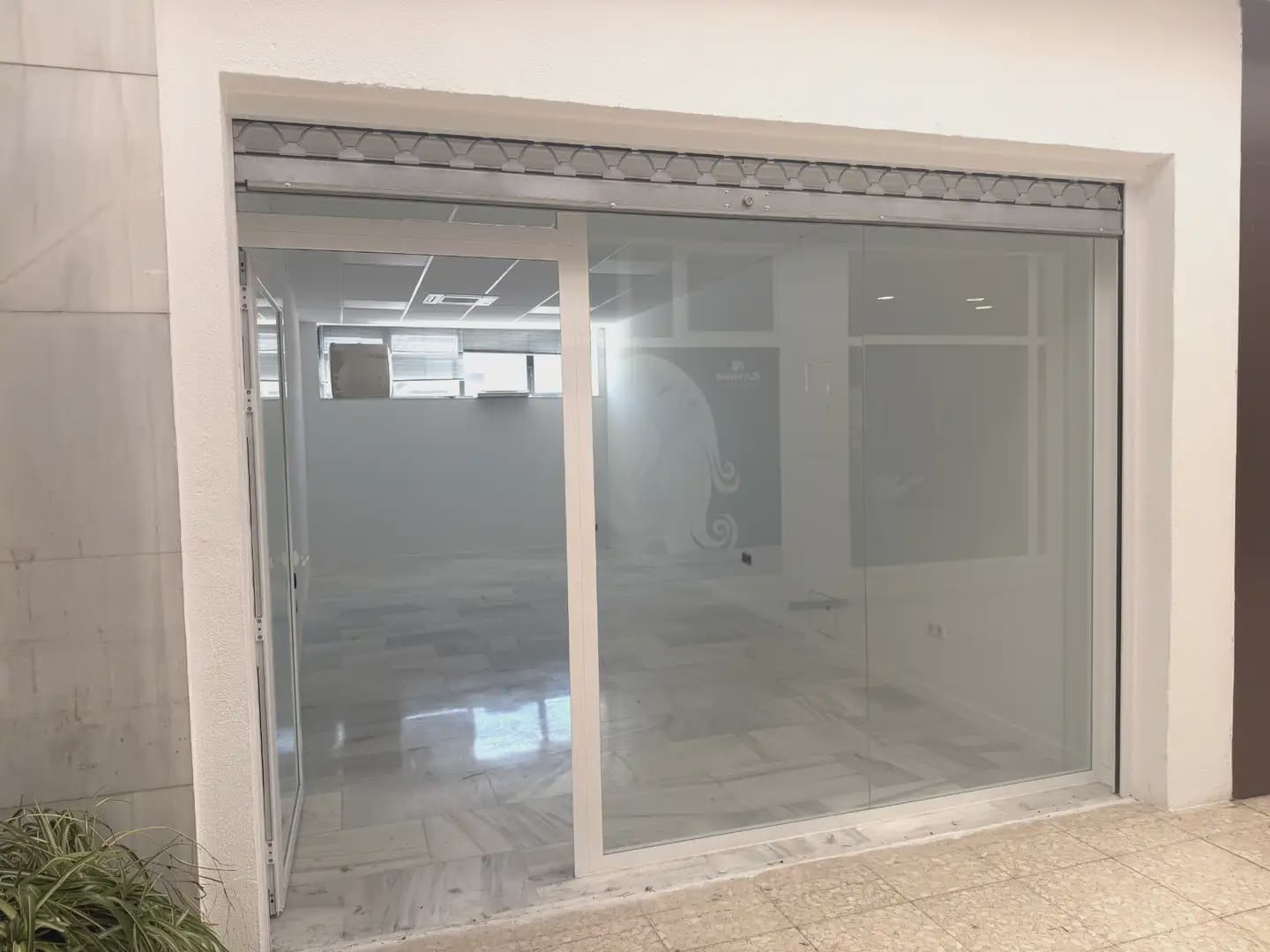 Erhverv til salg i Las Rozas de Madrid - € 110.000 (Ref: 9999426)