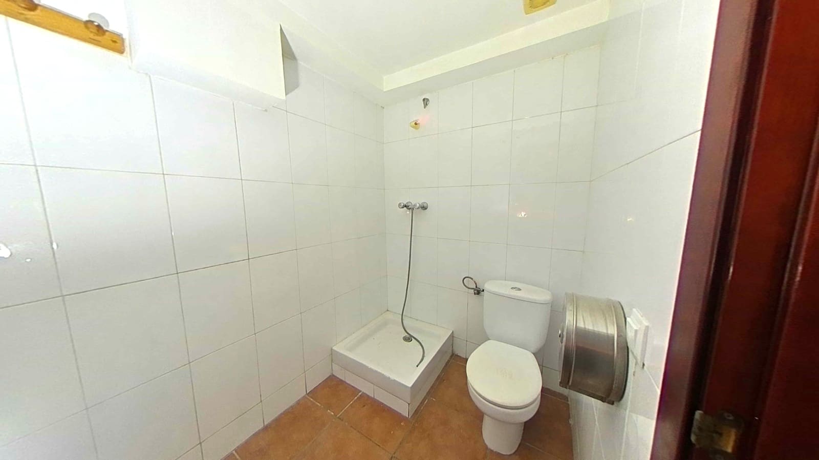 Butik til salg i El Prat de Llobregat - € 780.000 (Ref: 9009318)