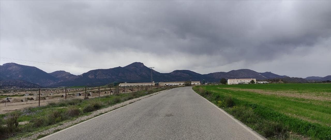 Grunde uden byggetilladelser til salg i Lorca - € 525.000 (Ref: 9009335)