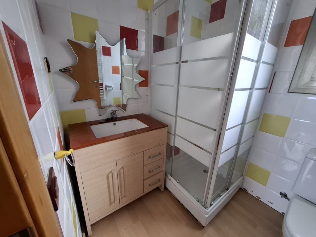 3 soveværelse Villa til salg i Sant Fost de Campsentelles med swimmingpool garage - € 410.000 (Ref: 9009347)