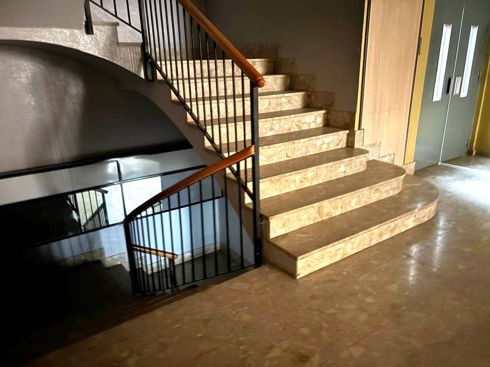 Butik til salg i La Vall d'Uixo - € 345.000 (Ref: 9012522)