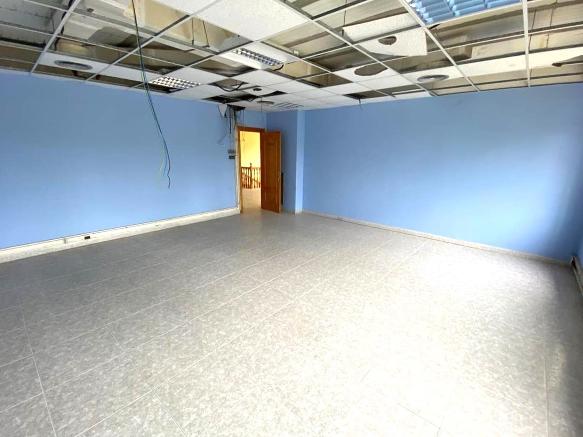 Virksomhed til salg i Alhama de Aragon - € 325.000 (Ref: 9012538)