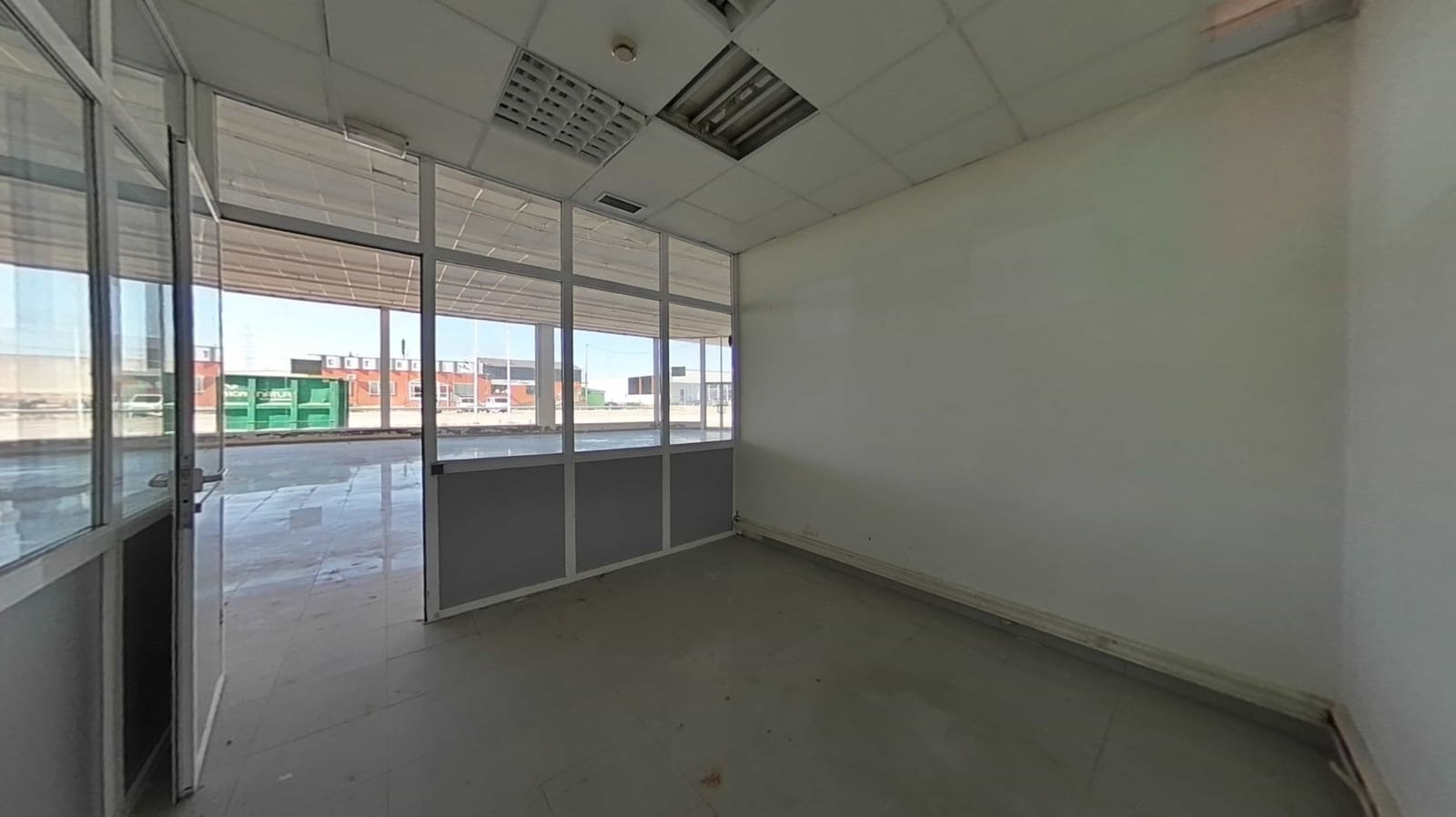 Virksomhed til salg i Camponaraya - € 260.000 (Ref: 9012541)