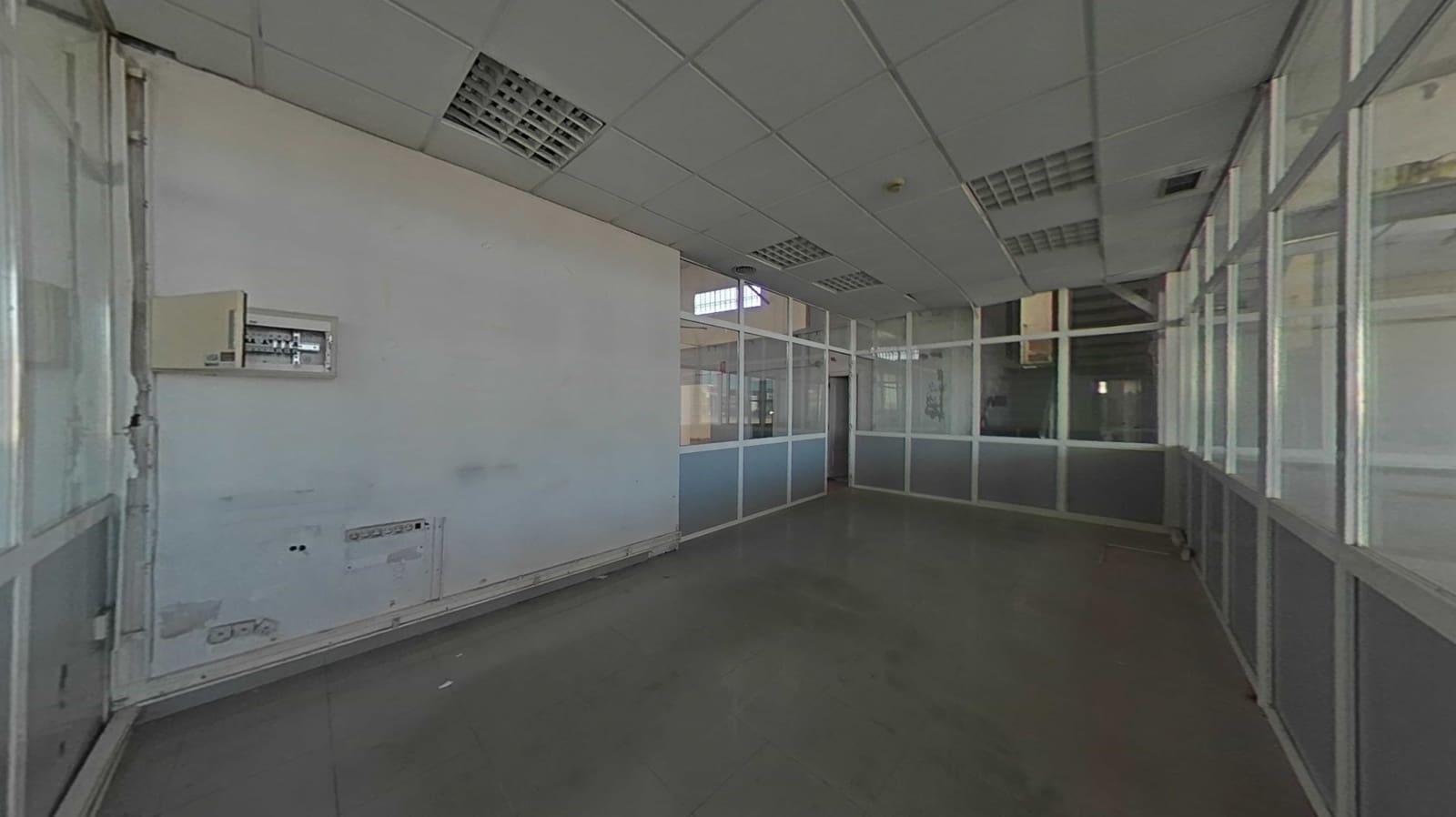 Virksomhed til salg i Camponaraya - € 260.000 (Ref: 9012541)