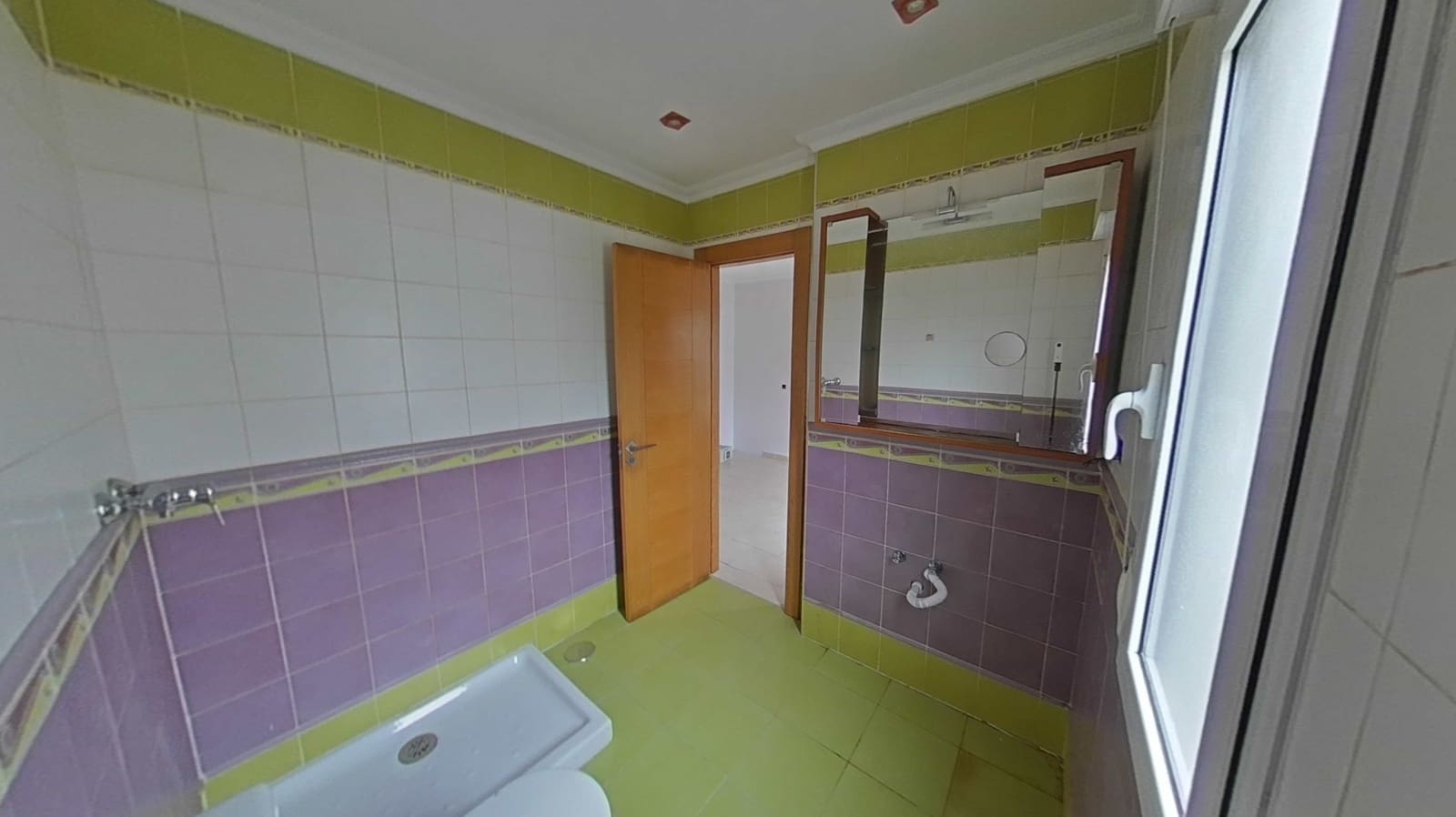 4 soveværelse Byhus til salg i Camargo med garage - € 330.000 (Ref: 9132676)