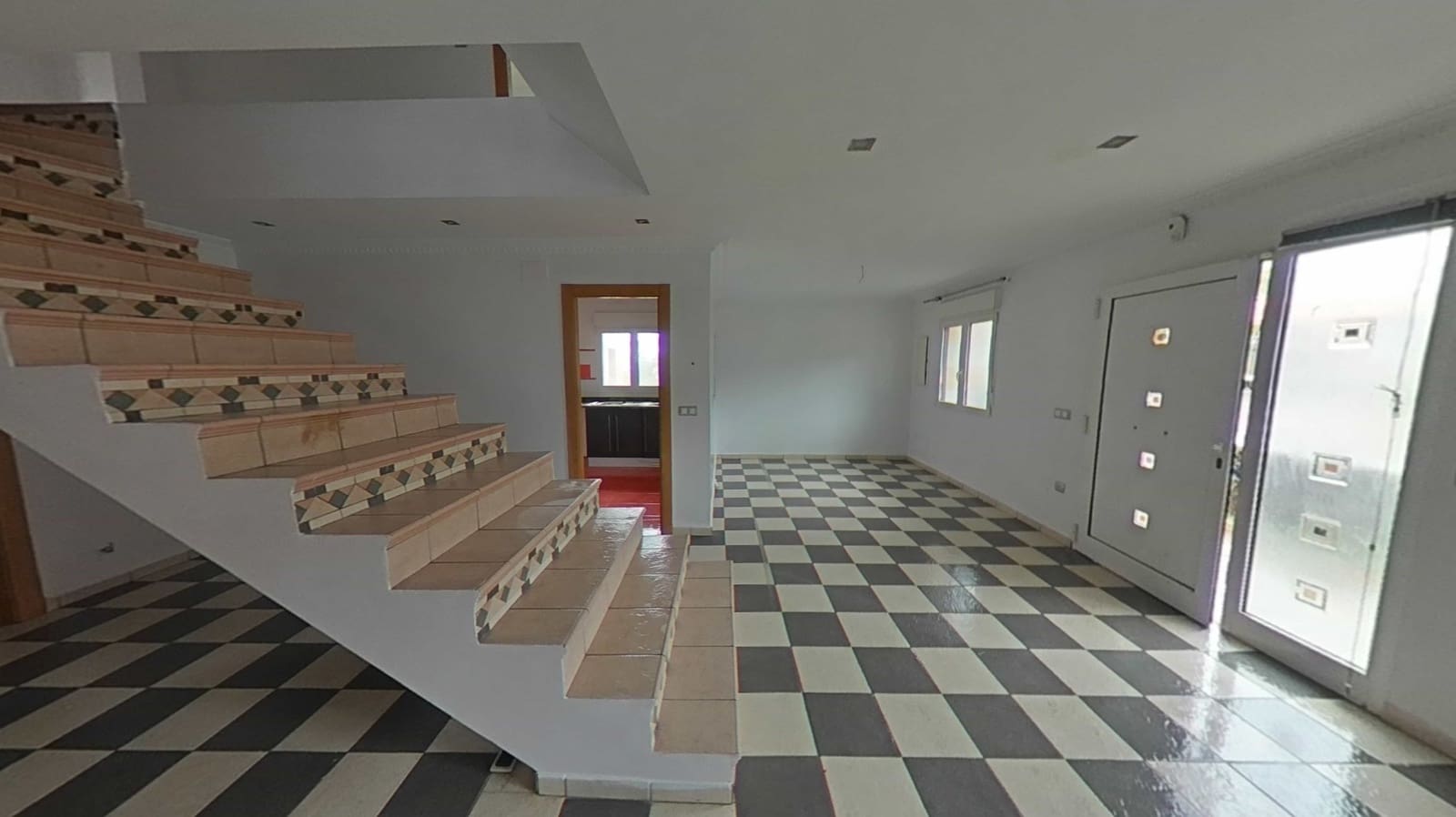 4 soveværelse Byhus til salg i Camargo med garage - € 330.000 (Ref: 9132676)