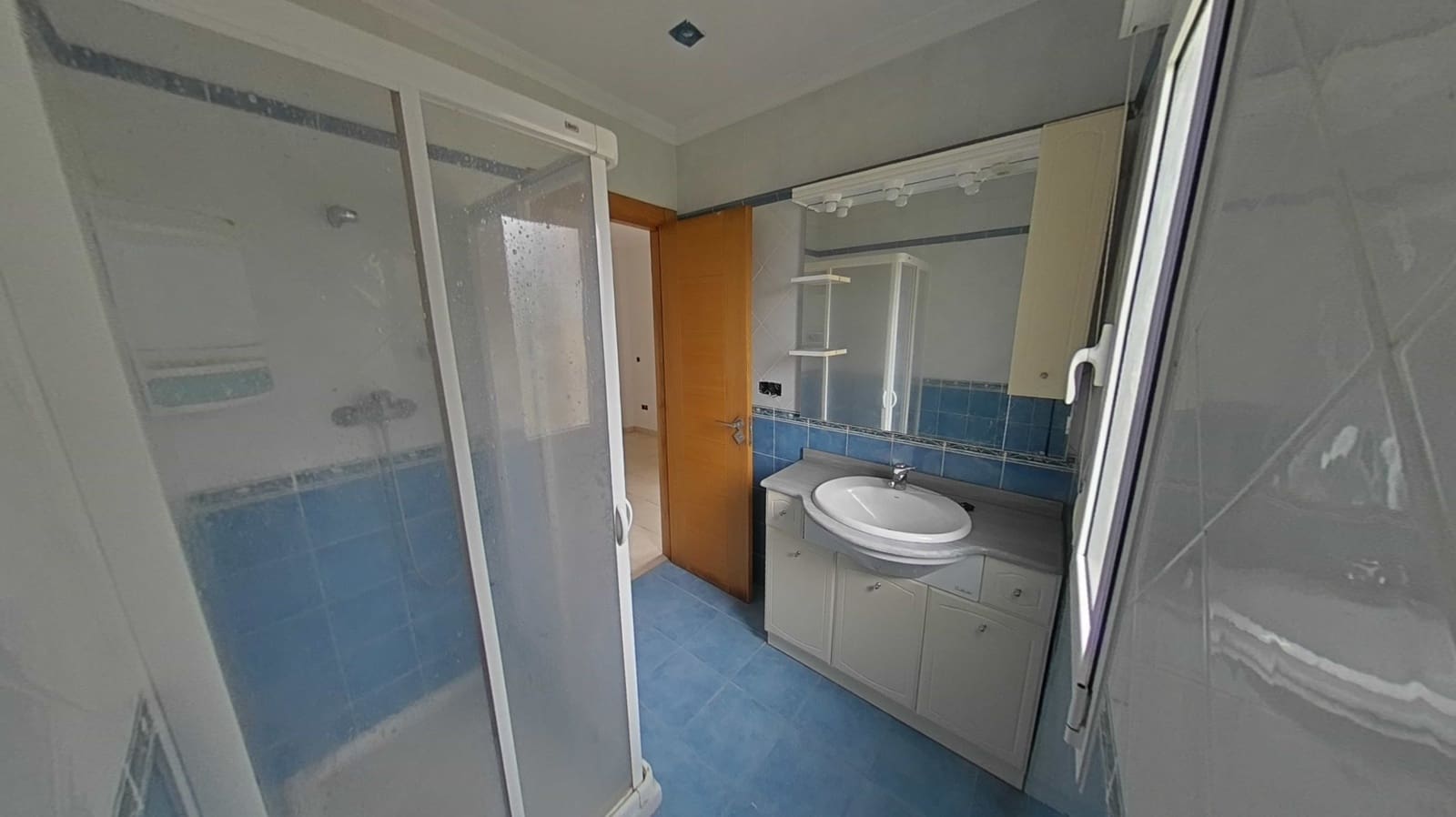 4 soveværelse Byhus til salg i Camargo med garage - € 330.000 (Ref: 9132676)