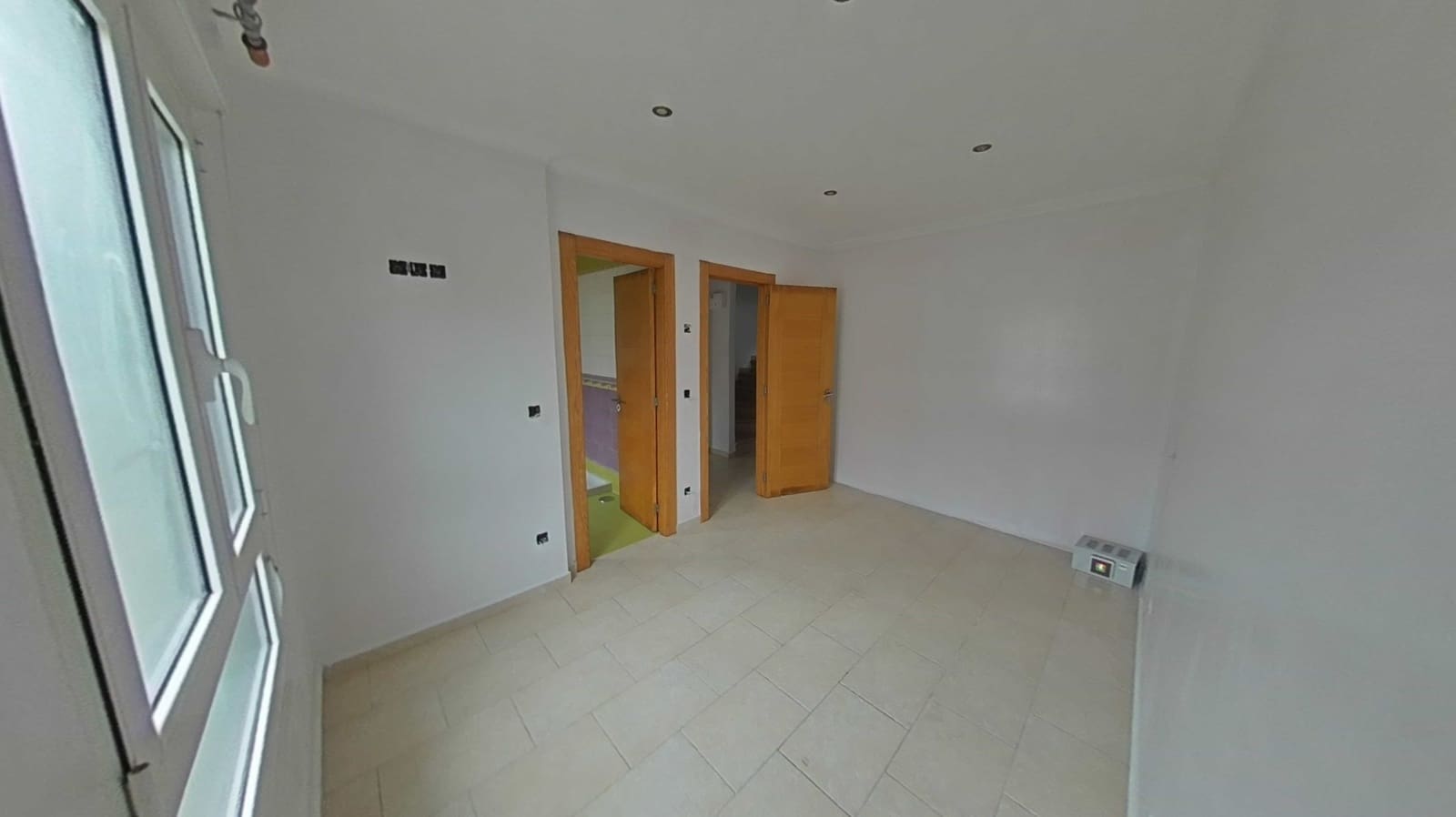 4 soveværelse Byhus til salg i Camargo med garage - € 330.000 (Ref: 9132676)