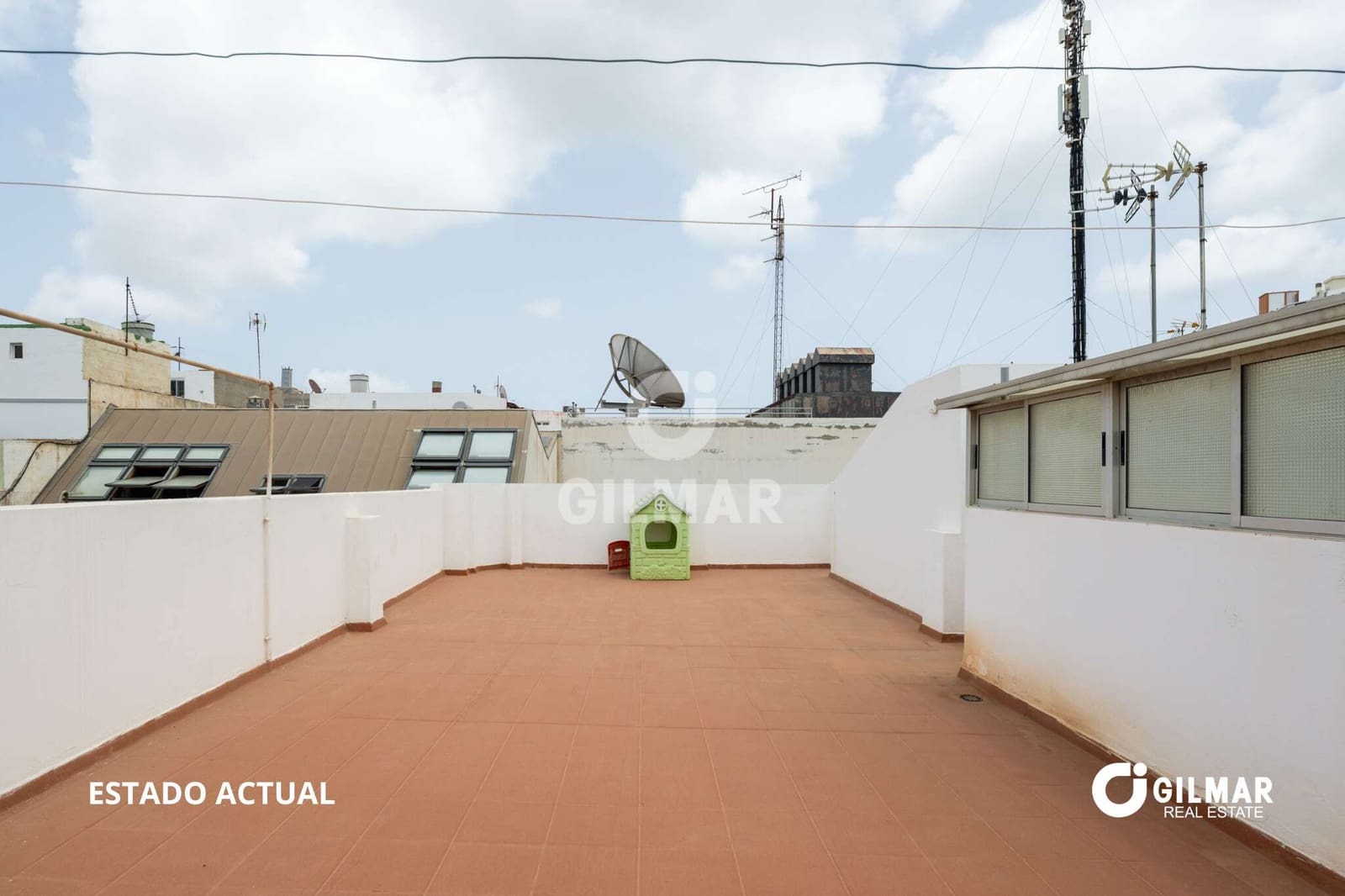 4 makuuhuone Asunto myytävänä paikassa Las Palmas de Gran Canaria - 360 000 € (Ref: 10000968)